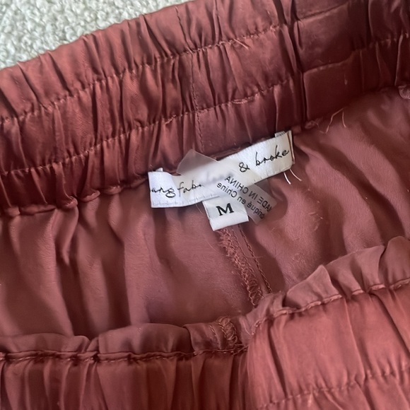 Young Fabulous and Broke Satin Jogger Pants M - Picture 3 of 3